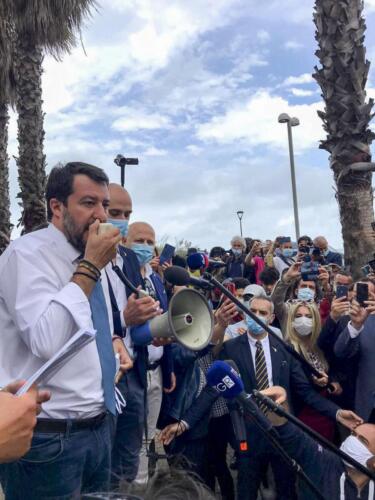 SALVINI COMIZIO LIDO TRE ARCHI 2